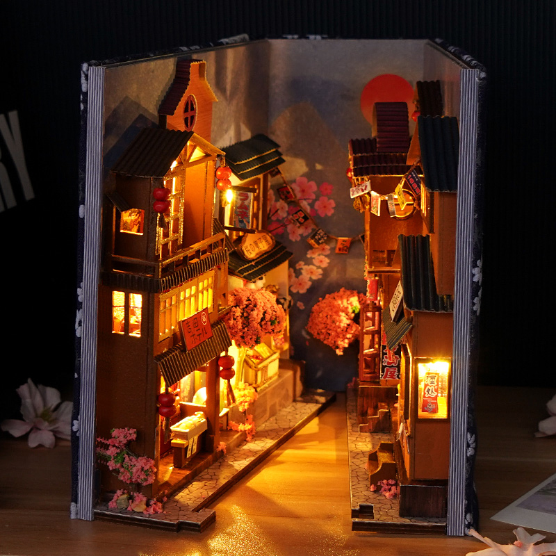 Japońskie Retro DIY Drewniane  – Book Nook Shelf Insert Alley Diy recenzja i cena